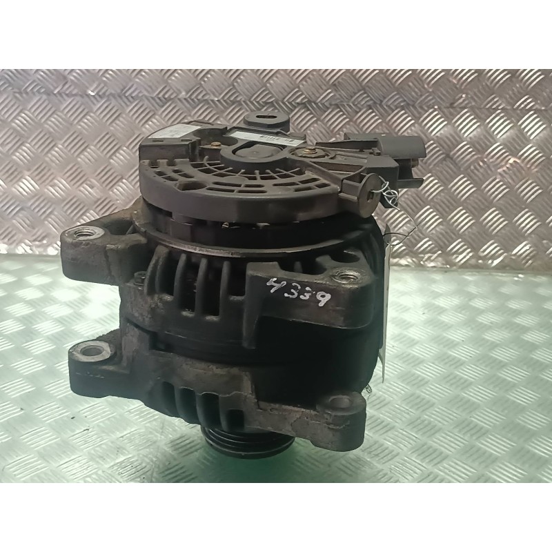 Recambio de alternador para citroen c4 berlina collection referencia OEM IAM 9646321880 0124525035 150A