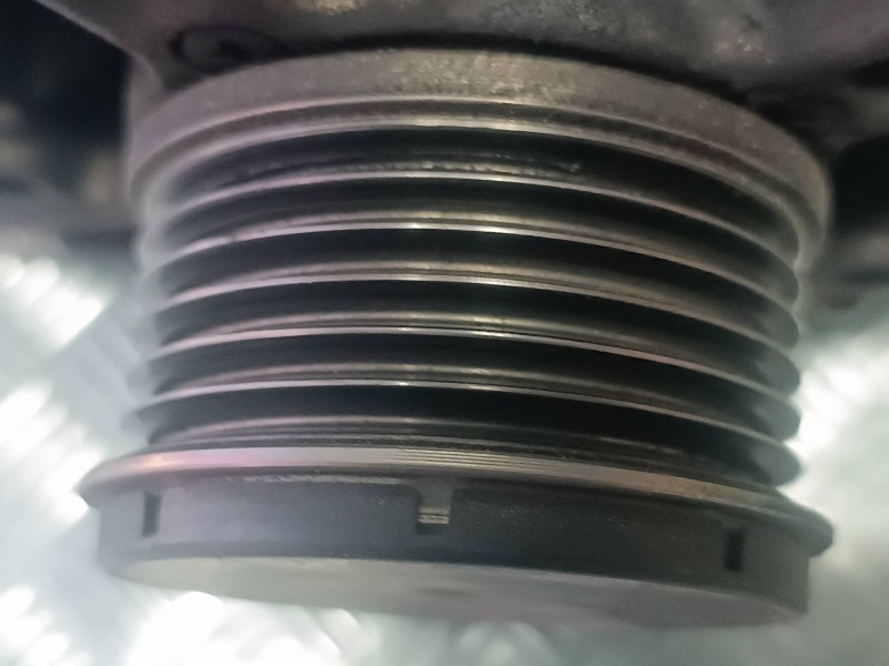 Recambio de alternador para citroen c4 berlina collection referencia OEM IAM 9646321880 0124525035 150A