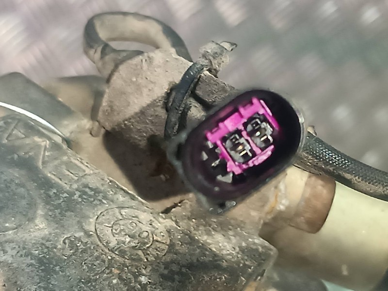 Recambio de compresor aire acondicionado para seat ibiza (6l1) cool referencia OEM IAM 6Q0820803H PXE13 SANDEN