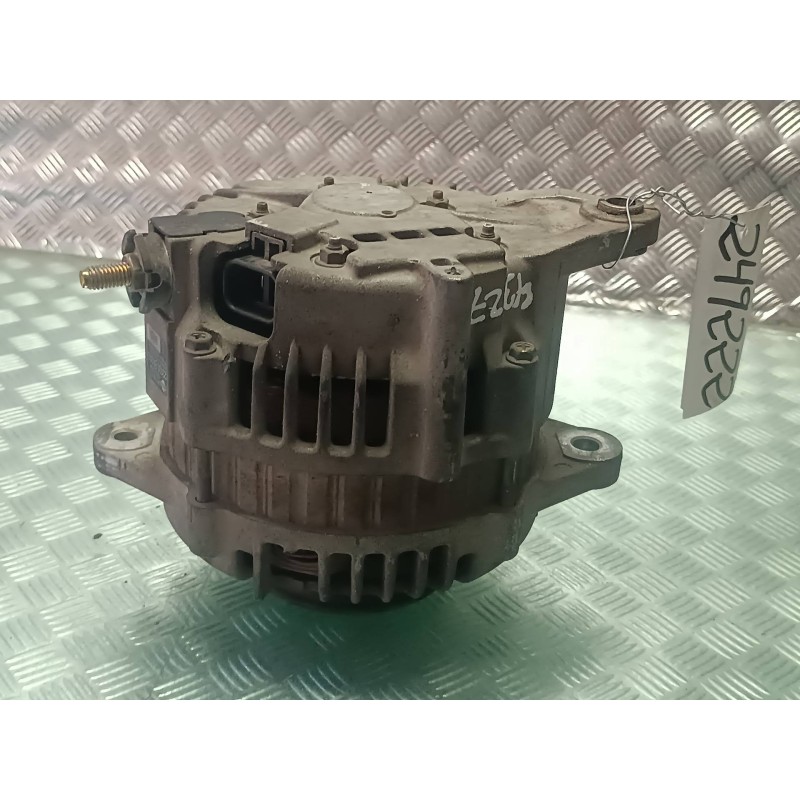 Recambio de alternador para nissan almera tino (v10m) básico referencia OEM IAM 23100BN300 CONECTOR 2 PINES 100A