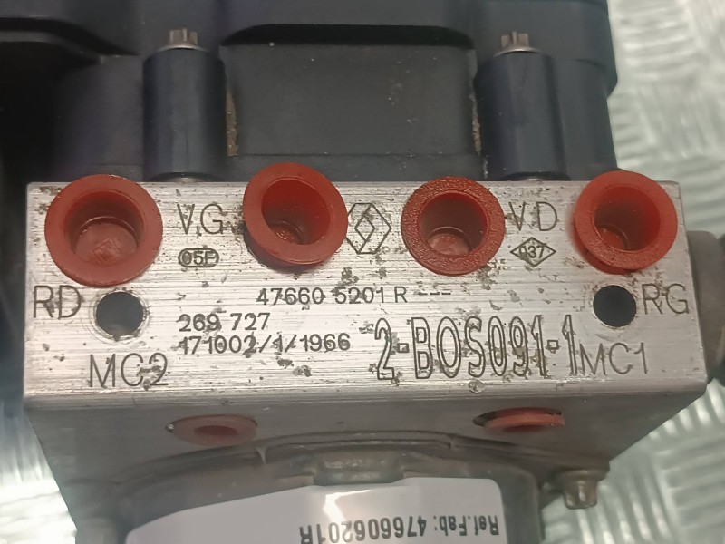 Recambio de abs para dacia duster ambiance 4x2 referencia OEM IAM 476606201R 0265259676 BOSCH