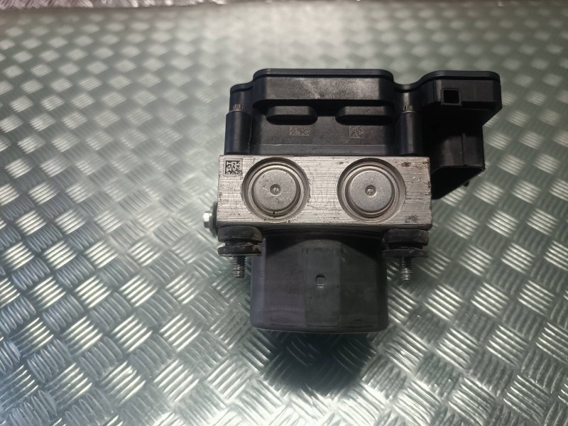 Recambio de abs para dacia duster ambiance 4x2 referencia OEM IAM 476606201R 0265259676 BOSCH