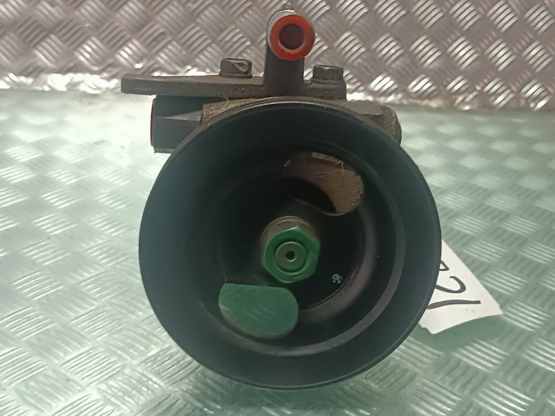 Recambio de bomba direccion para hyundai coupe (gk) 1.6 fx referencia OEM IAM Y8T8  