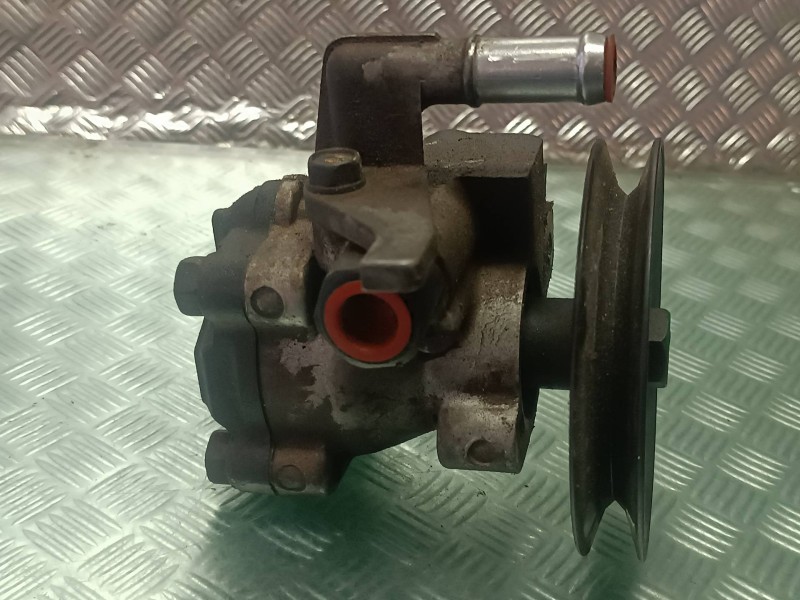 Recambio de bomba direccion para hyundai coupe (gk) 1.6 fx referencia OEM IAM Y8T8  