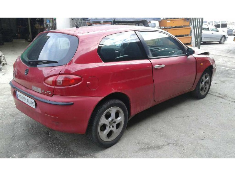 alfa romeo 147 (190) del año 2001