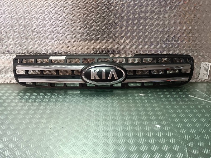 Recambio de rejilla paragolpes delantero para kia carens 2.0 crdi ex monovolumen referencia OEM IAM   