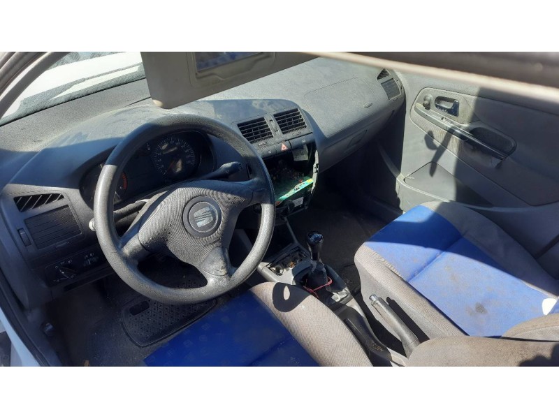 seat ibiza (6k1) del año 2001