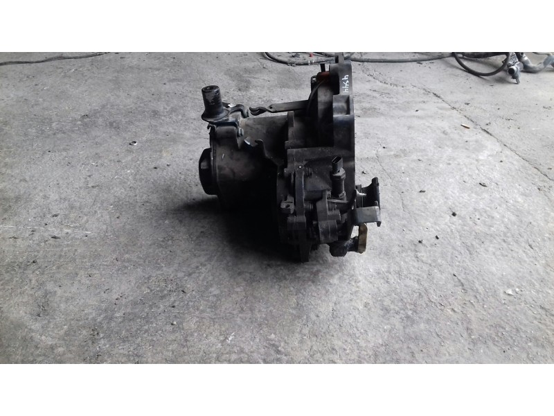 Recambio de caja cambios para volkswagen polo berlina (6n2) conceptline referencia OEM IAM ESY  