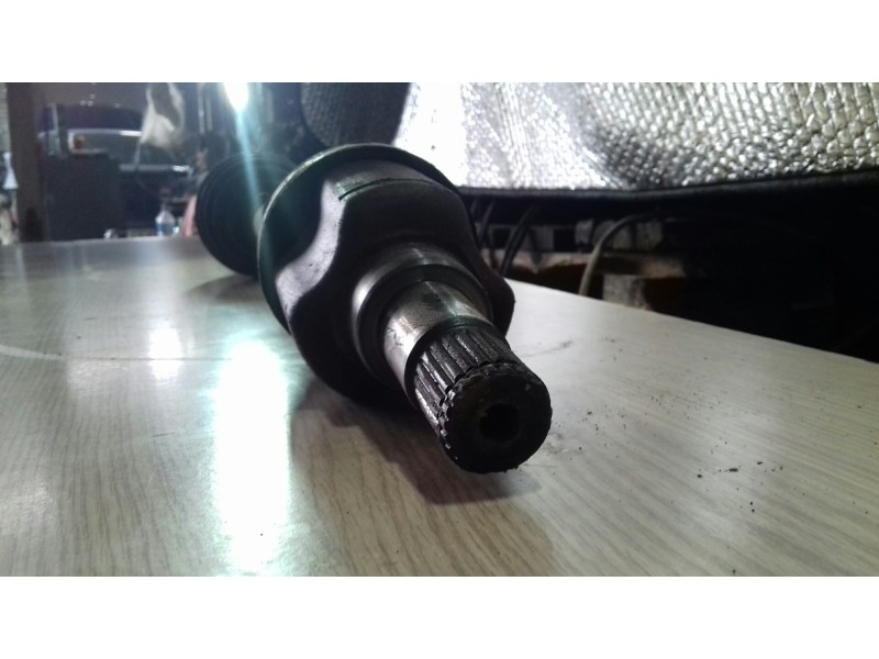 Recambio de transmision delantera izquierda para ford fusion (cbk) ambiente referencia OEM IAM 2S61-BD  