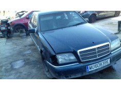 mercedes-benz clase c (w202) berlina del año 1996 2