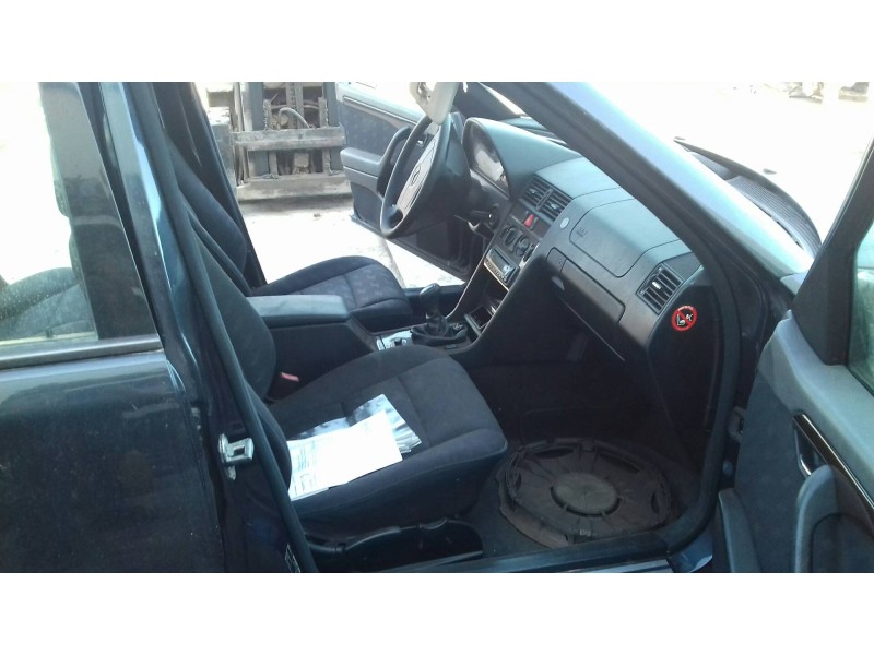 mercedes-benz clase c (w202) berlina del año 1996