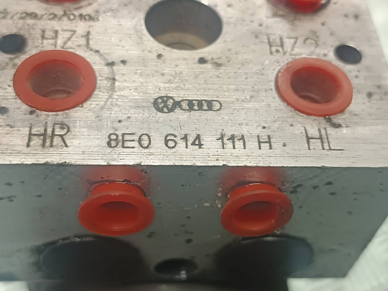 Recambio de abs para audi a6 berlina (4b2) 2.5 tdi referencia OEM IAM 8E0614111H 0265220481 BOSCH