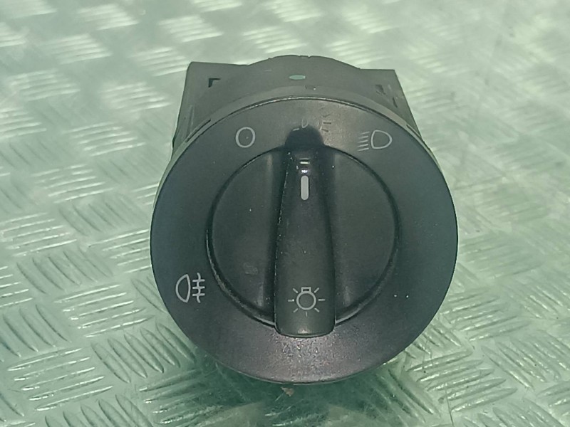Recambio de mando luces para volkswagen polo berlina (6n2) conceptline referencia OEM IAM 1C0941531  