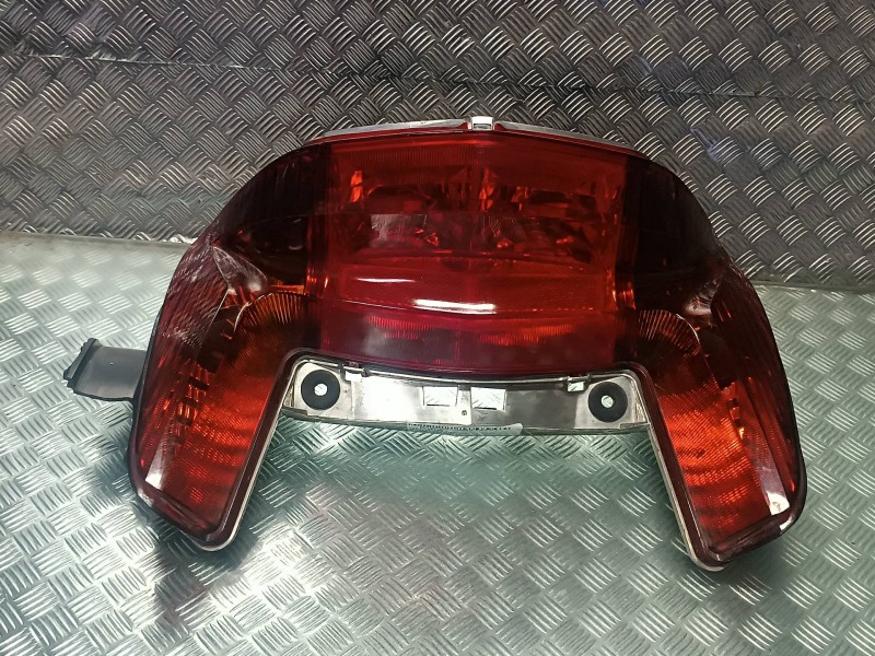 Recambio de luz de freno para honda nt 700 v deauville referencia OEM IAM 50R004141  