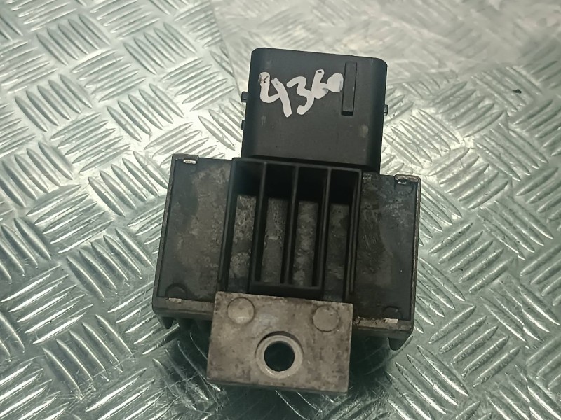 Recambio de caja precalentamiento para citroen xsara picasso referencia OEM IAM 9640469680 CONECTOR 7 PINES NAGARES