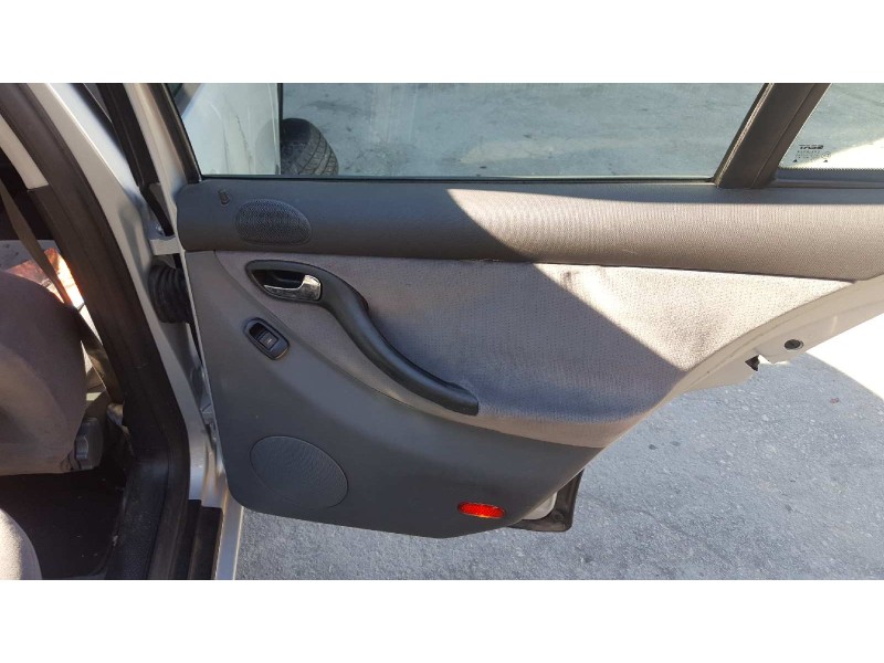 seat toledo (1m2) del año 1999