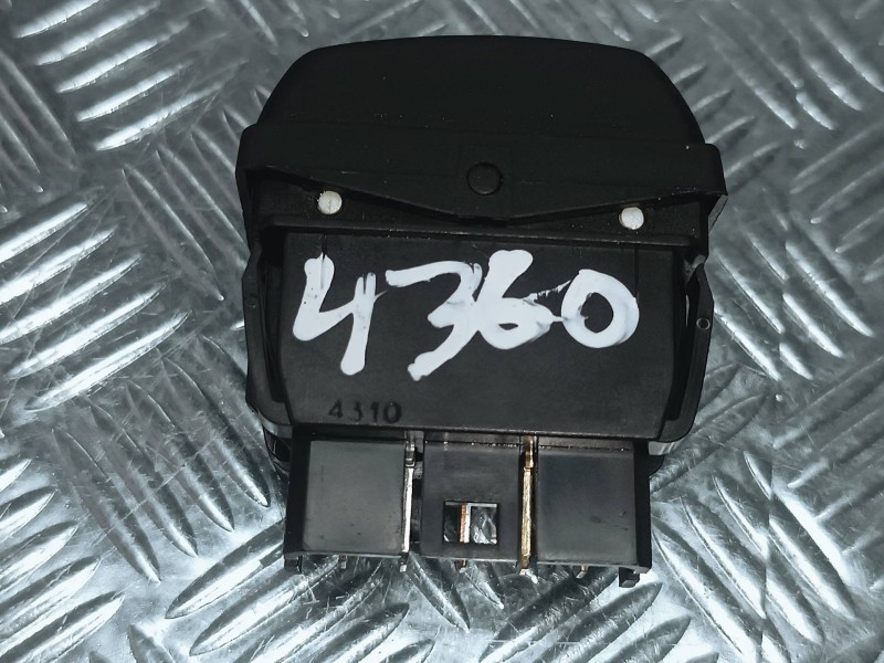 Recambio de mando elevalunas delantero izquierdo para citroen xsara picasso referencia OEM IAM 22681  CONECTOR 5 PINES