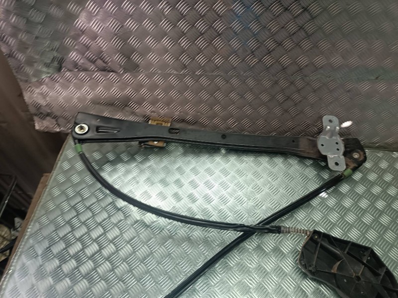 Recambio de elevalunas delantero derecho para volkswagen golf v berlina (1k1) highline referencia OEM IAM 994856105 118133 ELECT