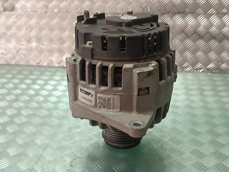 Recambio de alternador para renault megane i fase 2 berlina (ba0) referencia OEM IAM LRB00507  LUCAS