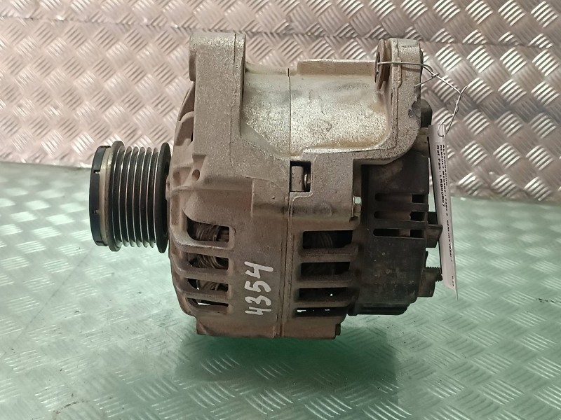 Recambio de alternador para renault megane i fase 2 berlina (ba0) referencia OEM IAM LRB00507  LUCAS