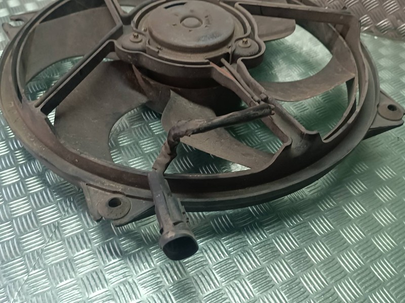 Recambio de electroventilador para peugeot partner kombi premium referencia OEM IAM   CONECTOR 2 PINES