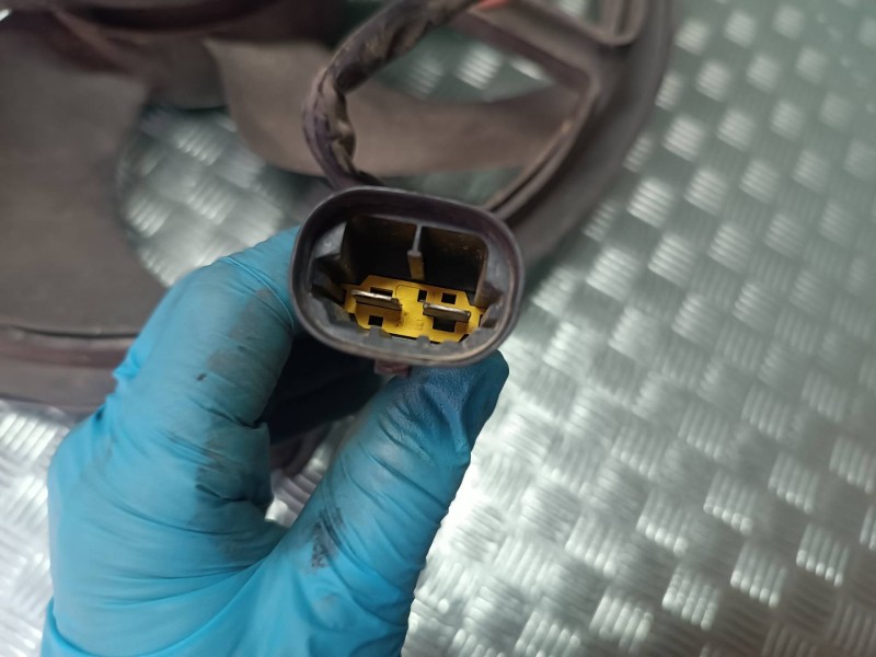 Recambio de electroventilador para peugeot partner kombi premium referencia OEM IAM   CONECTOR 2 PINES