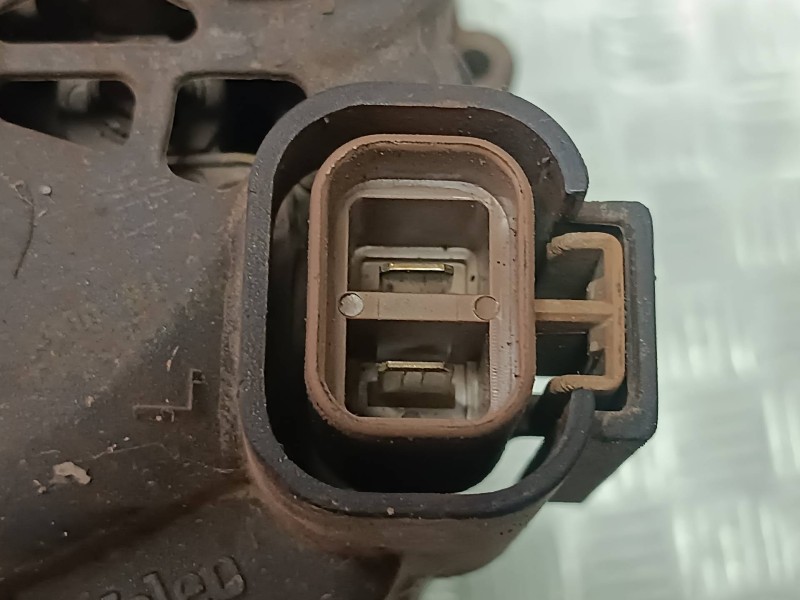 Recambio de alternador para hyundai coupe (gk) 1.6 fx referencia OEM IAM 3730022650 A002655023 90A