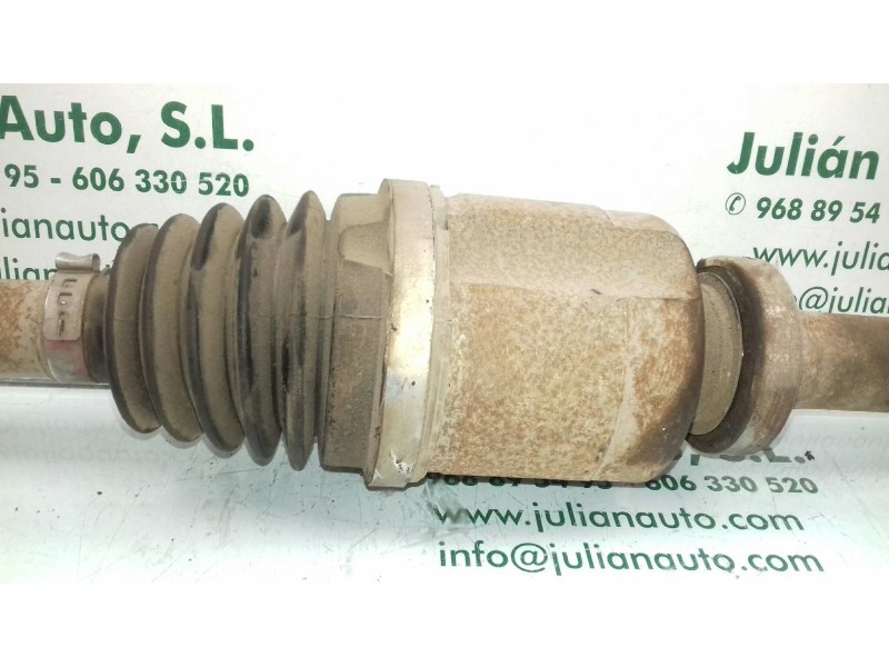 Recambio de transmision delantera derecha para dacia sandero stepway referencia OEM IAM 8201052989  