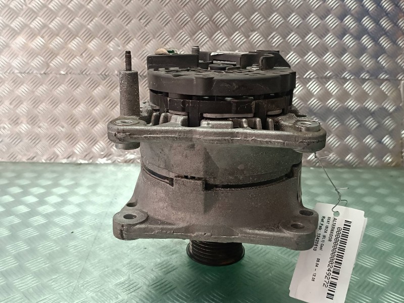 Recambio de alternador para seat ibiza (6l1) cool referencia OEM IAM 13420610 210529 0124325013