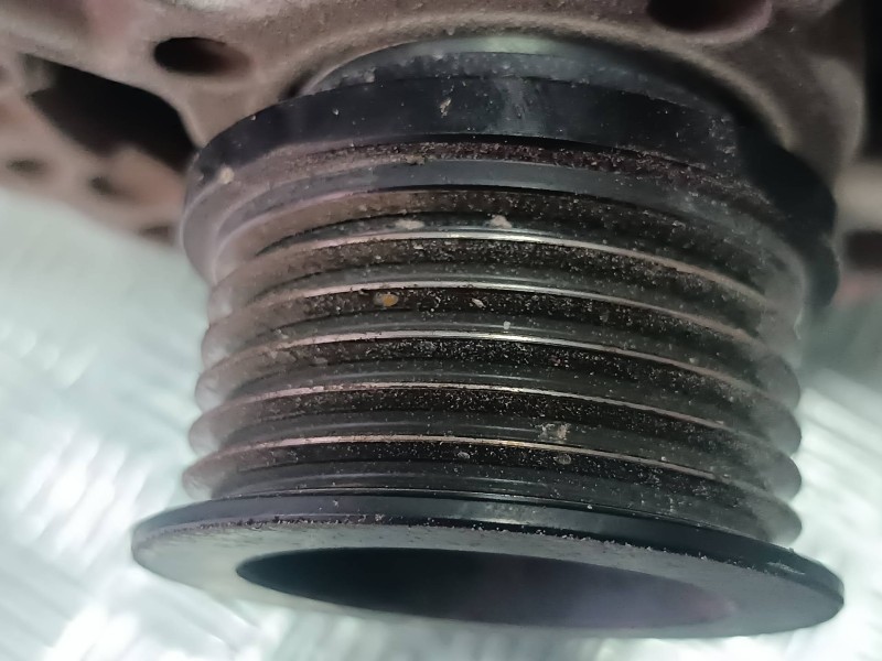 Recambio de alternador para seat ibiza (6l1) cool referencia OEM IAM 13420610 210529 0124325013