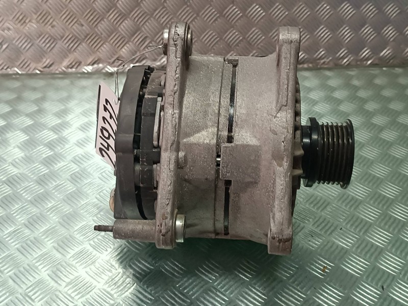 Recambio de alternador para seat ibiza (6l1) cool referencia OEM IAM 13420610 210529 0124325013