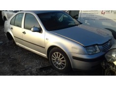 volkswagen bora berlina (1j2) del año 2005