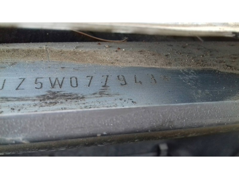 volkswagen bora berlina (1j2) del año 2005