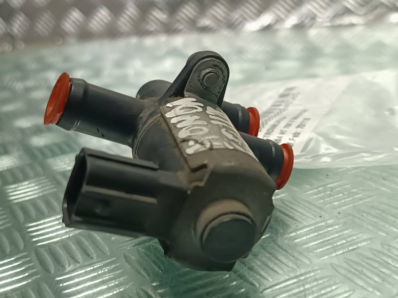 Recambio de electrovalvula para honda nt 700 v deauville referencia OEM IAM 70116  CONECTOR 2 PINES