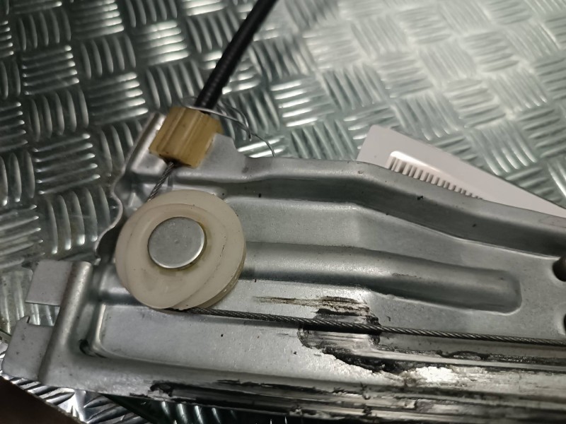 Recambio de elevalunas delantero derecho para citroen c4 berlina collection referencia OEM IAM 9657133880 997019102 ELECTRICO