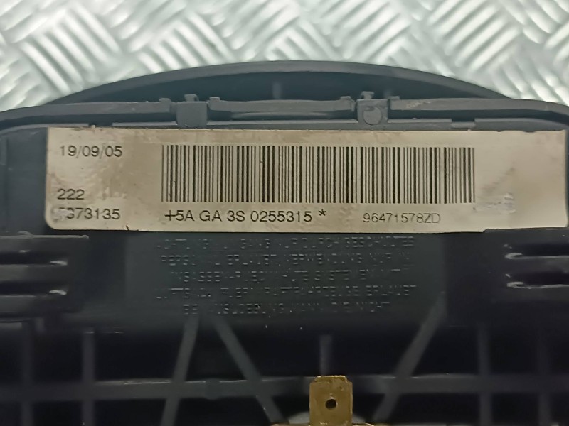 Recambio de airbag delantero izquierdo para citroen c4 berlina collection referencia OEM IAM 96471578ZD 5AGA3S0255315 