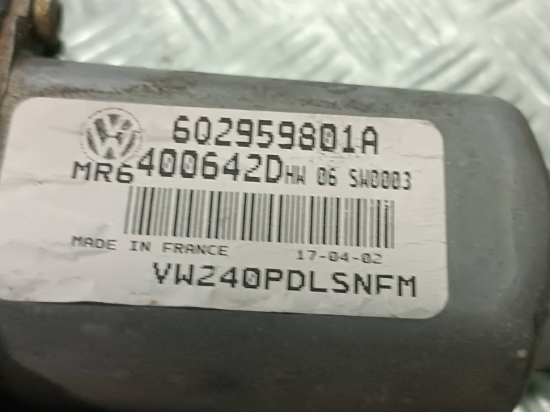 Recambio de motor elevalunas delantero derecho para volkswagen polo (9n1) referencia OEM IAM 602959801A 400642D 