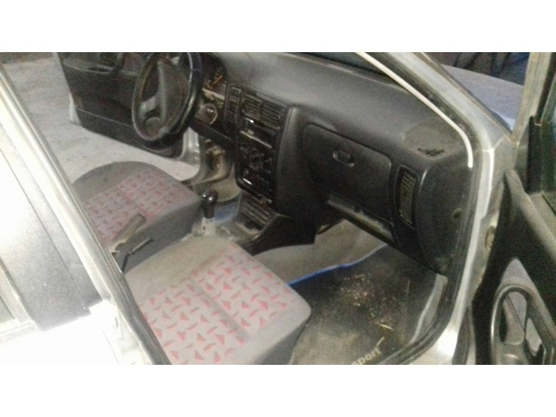 seat cordoba berlina (6k2) del año 1997