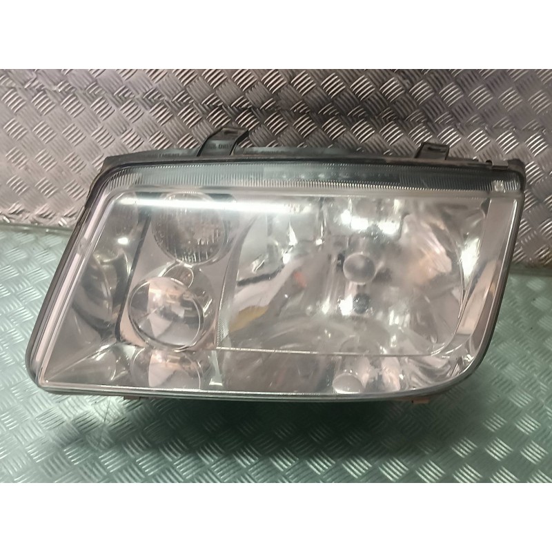 Recambio de faro izquierdo para volkswagen bora berlina (1j2) referencia OEM IAM 96359600 96364500 HELLA