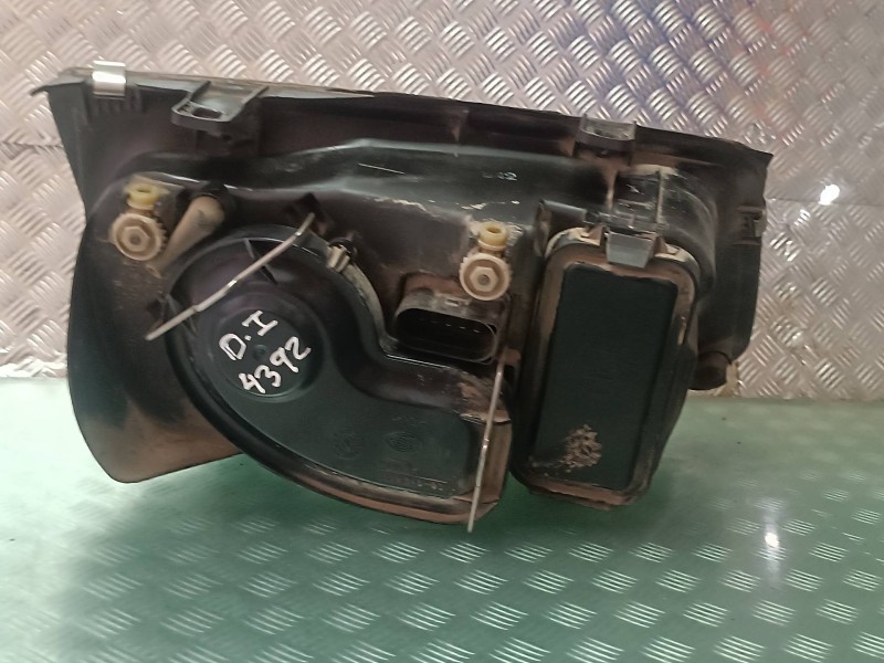 Recambio de faro izquierdo para volkswagen bora berlina (1j2) referencia OEM IAM 96359600 96364500 HELLA