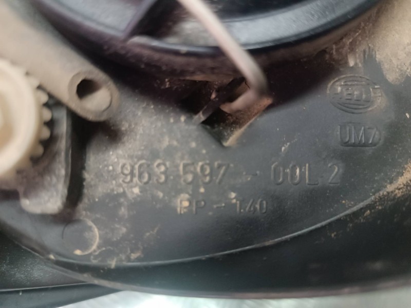 Recambio de faro izquierdo para volkswagen bora berlina (1j2) referencia OEM IAM 96359600 96364500 HELLA