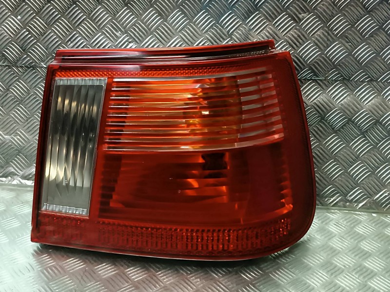 Recambio de piloto trasero derecho para seat ibiza (6k1) referencia OEM IAM 6K6945258C 6K6945258 EXT - ALETA