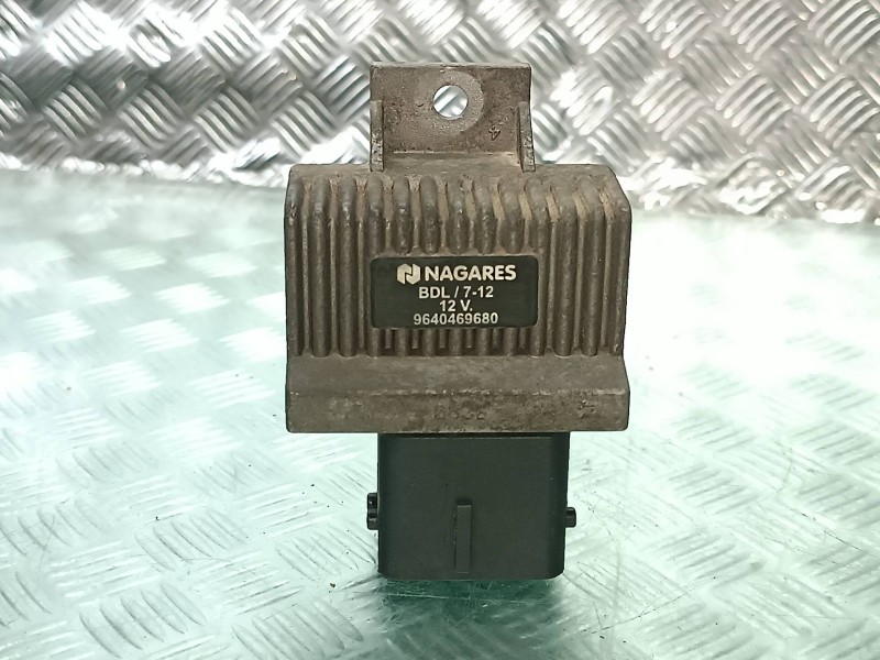 Recambio de caja precalentamiento para citroen xsara picasso referencia OEM IAM 9640469680 NAGARES CONECTOR 7 PINES