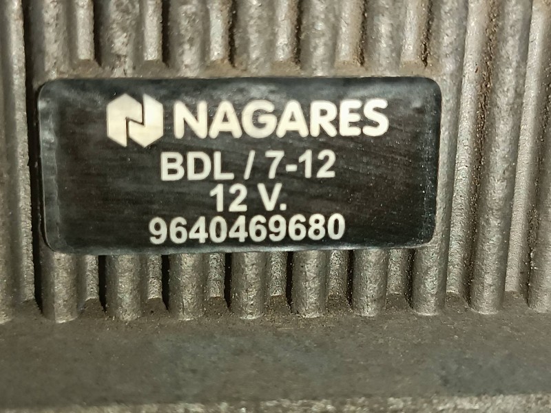 Recambio de caja precalentamiento para citroen xsara picasso referencia OEM IAM 9640469680 NAGARES CONECTOR 7 PINES