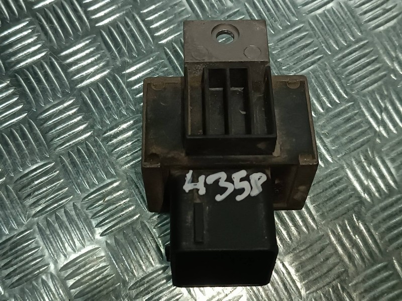 Recambio de caja precalentamiento para citroen xsara picasso referencia OEM IAM 9640469680 NAGARES CONECTOR 7 PINES