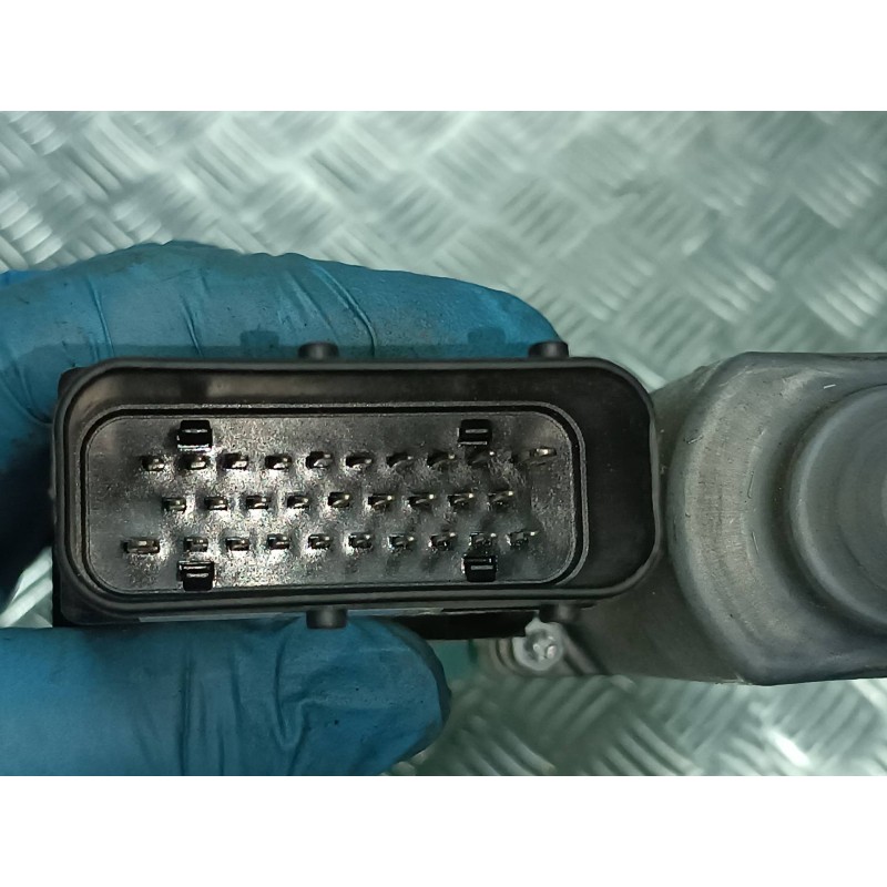 Recambio de motor elevalunas delantero derecho para volkswagen bora berlina (1j2) referencia OEM IAM 1C1959802A 101386103 774601