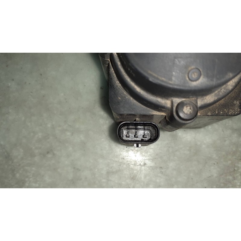 Recambio de bomba agua para audi a4 ber. (b8) basis referencia OEM IAM 06H121601M 704071210 CONECTOR 3 PINES