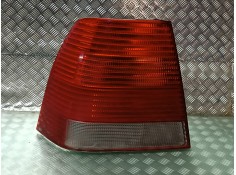 Recambio de piloto trasero izquierdo para volkswagen bora berlina (1j2) referencia OEM IAM 1J5945257  