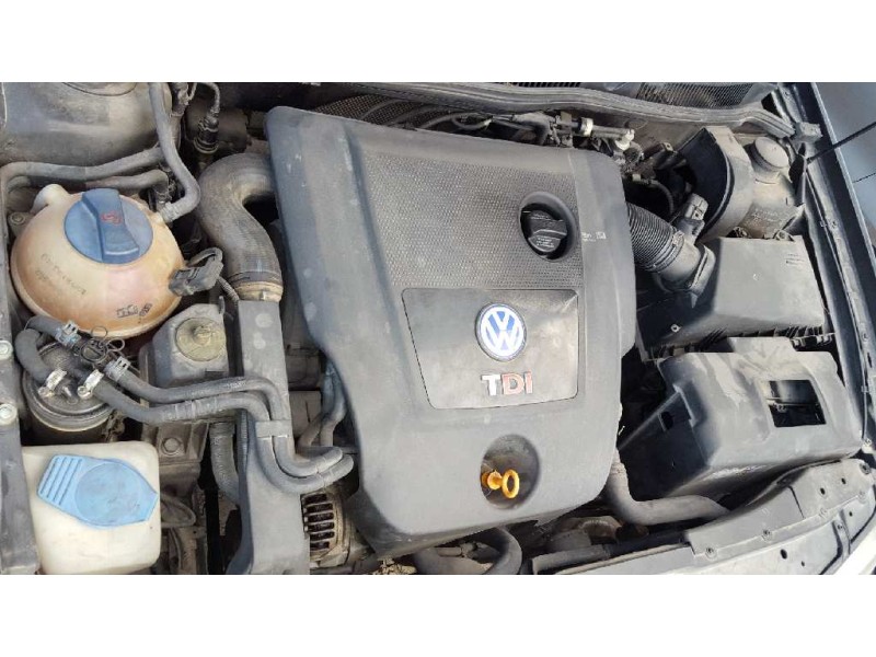 volkswagen bora berlina (1j2) del año 2000