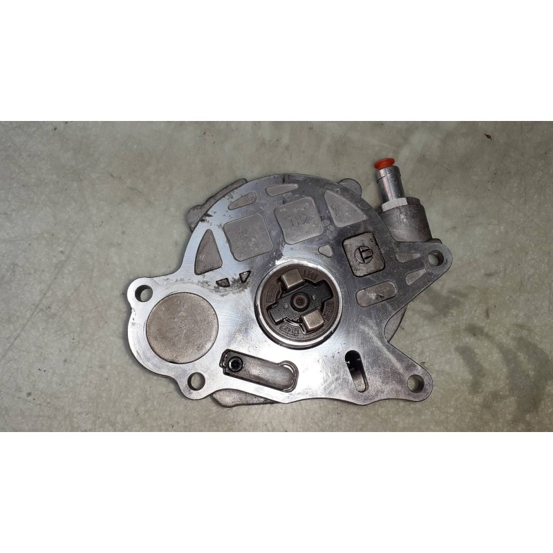 Recambio de depresor freno / bomba vacio para audi a4 ber. (b8) basis referencia OEM IAM 03L145100  BOSCH